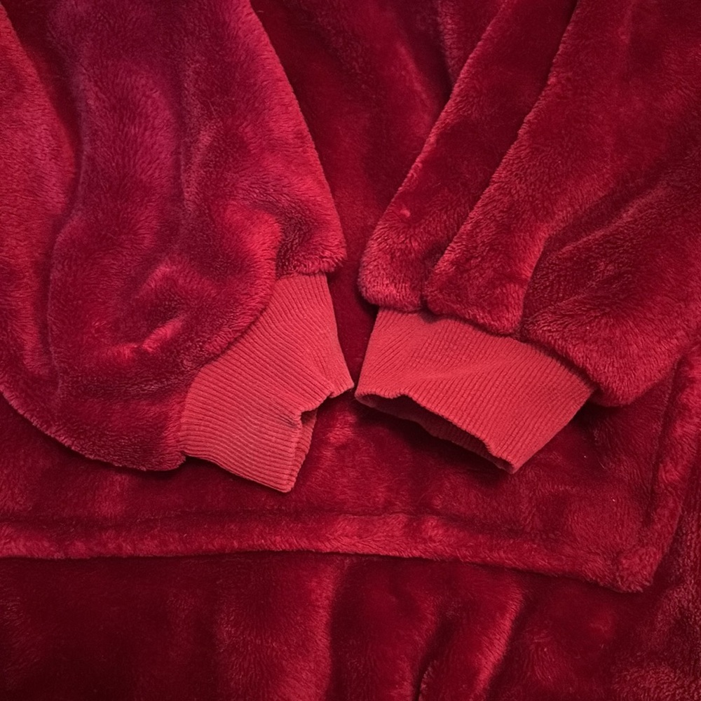 Unisex Wearable Weighted Hoodie Blanket has Pocket One Size Fits All Burgundy ❤️ - Picture 8 of 12